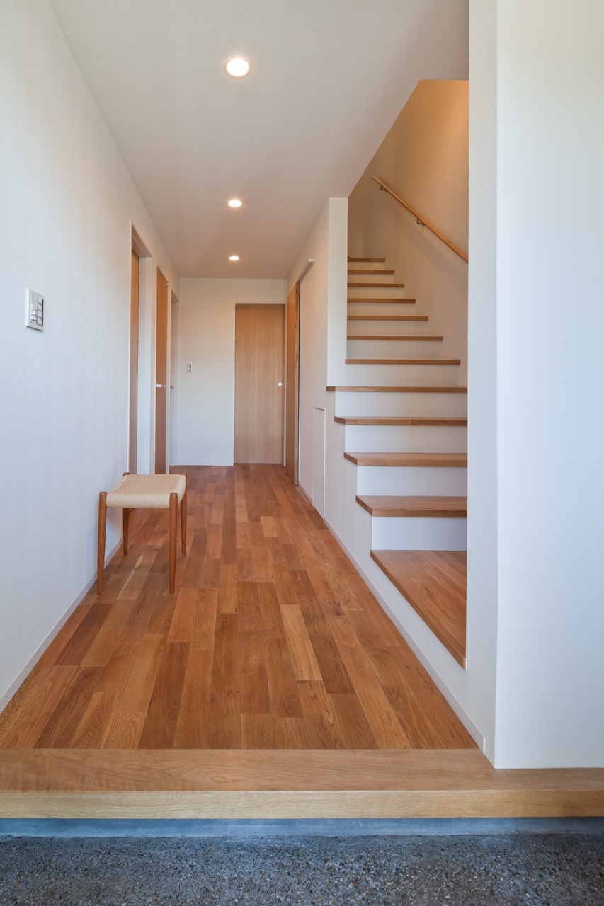 House B/C first floor entrance and stairs   House B/C first floor entrance and stairs